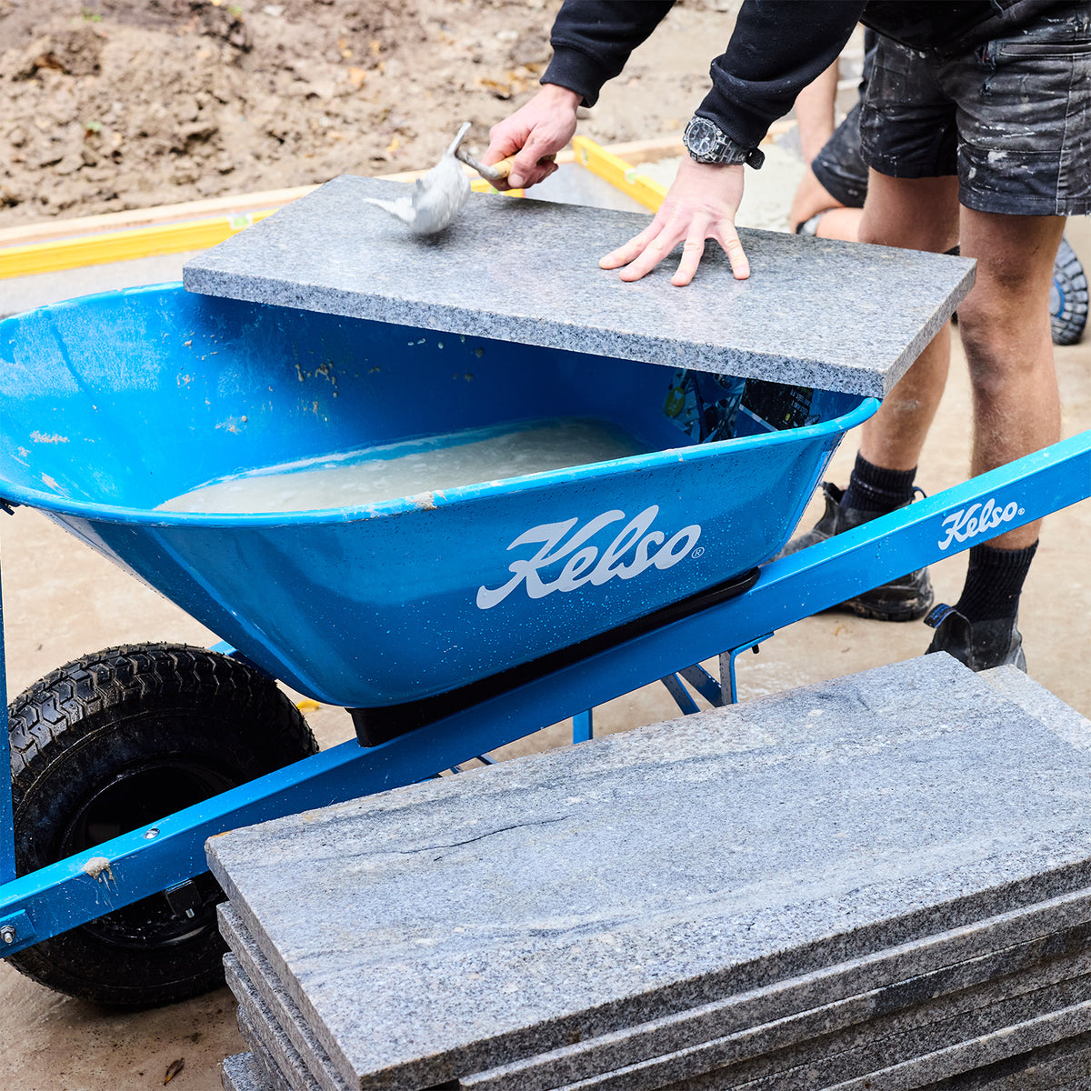 Wheelbarrow Riser Tray Steel Tray Wheelbarrows – Kelso Tools